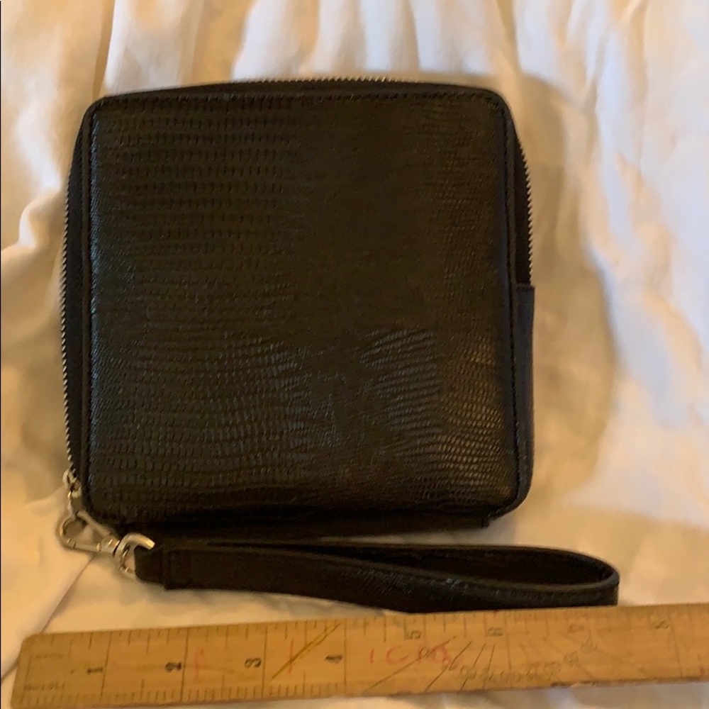 NWOT French Connection Wristlet